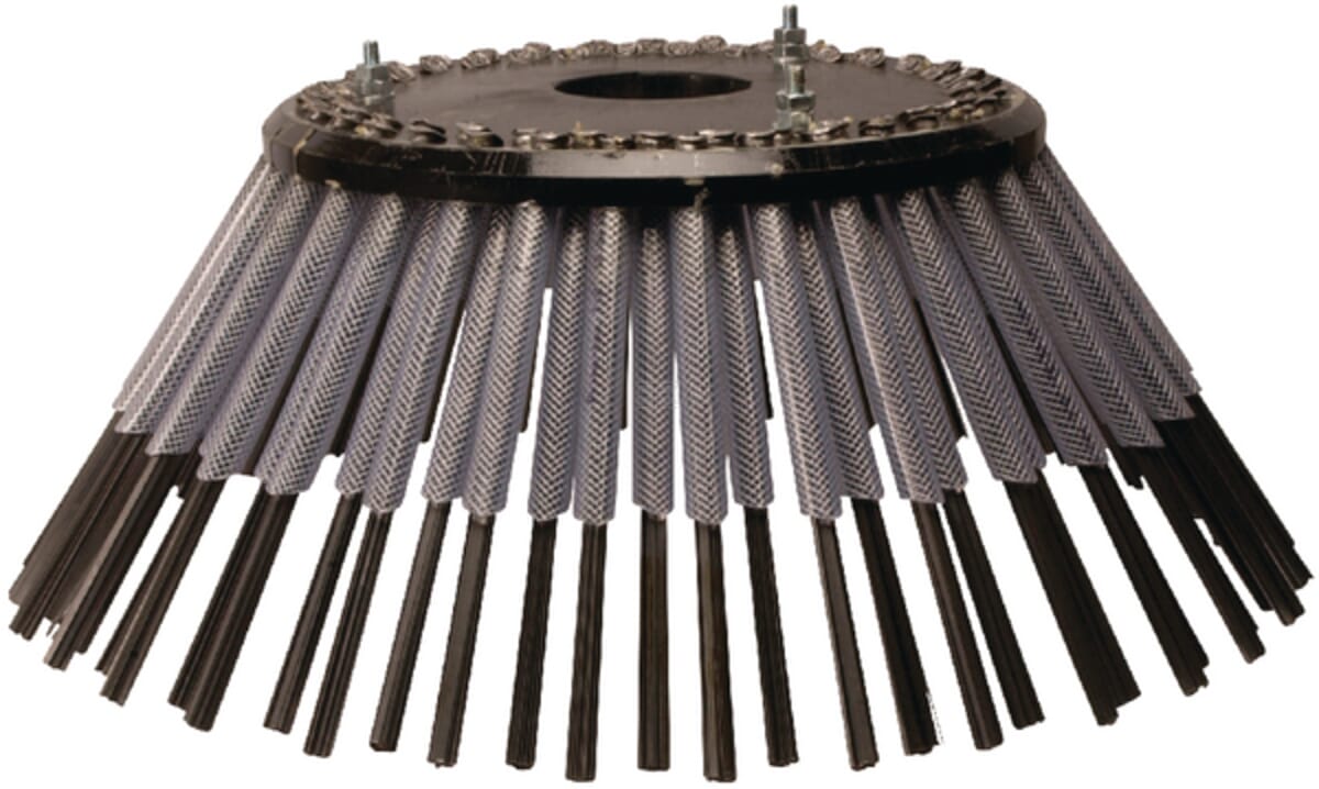 Weed brushes of flat spring steel with PVC sheath, heavy version