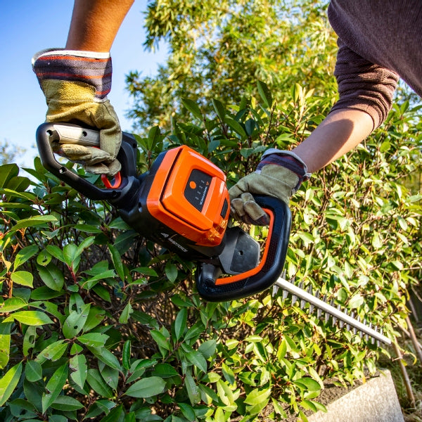 Yardforce Cordless Hedge Trimmer