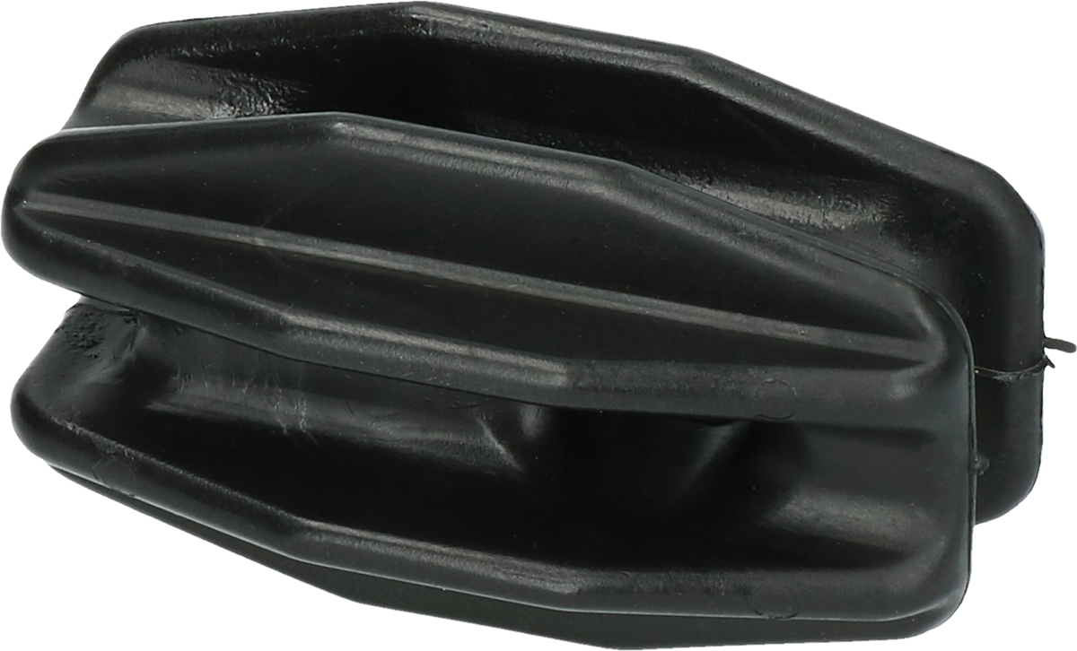 Strain insulator