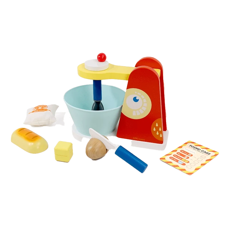 Leo & Friends Wooden Mixer Set – 9-Piece Make-A-Cake Kit with Hand Crank