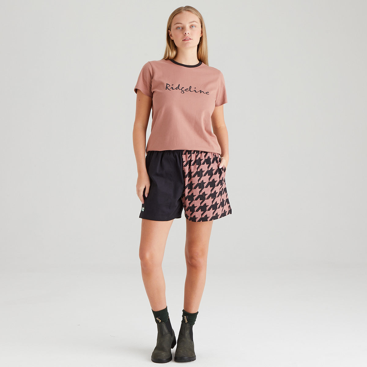Ridgeline Backslider Shorts – Black Print