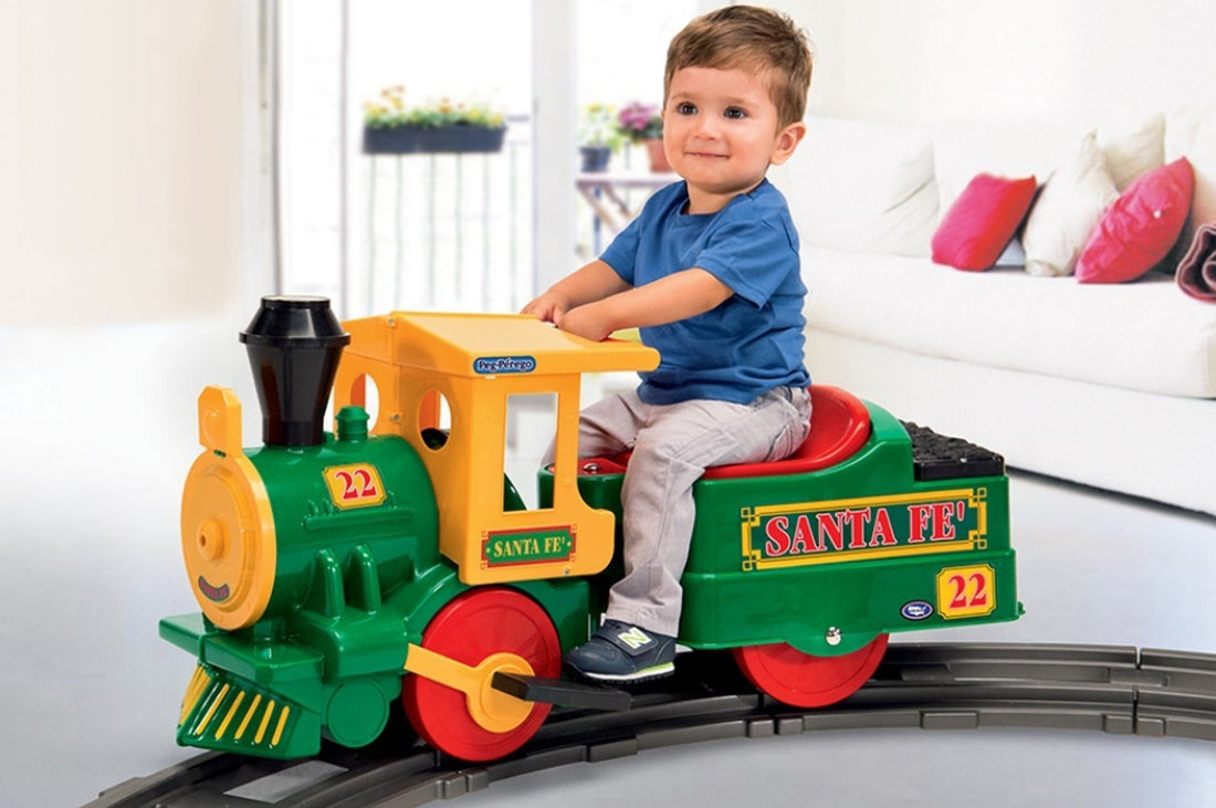 Peg Perego Santa Fé Train 6V Electric Ride On Train