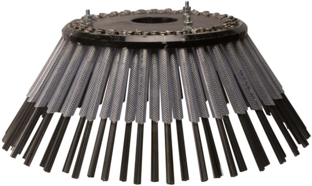 Gutter brooms for sweeping machines and grate cleaners