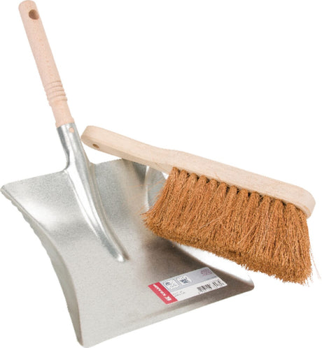 Dust pan and brush