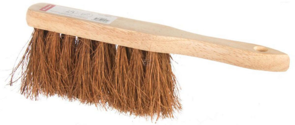 Hand brush, coconut fibre