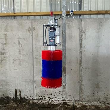 kurtsan-automatic-swinging-cow-brush