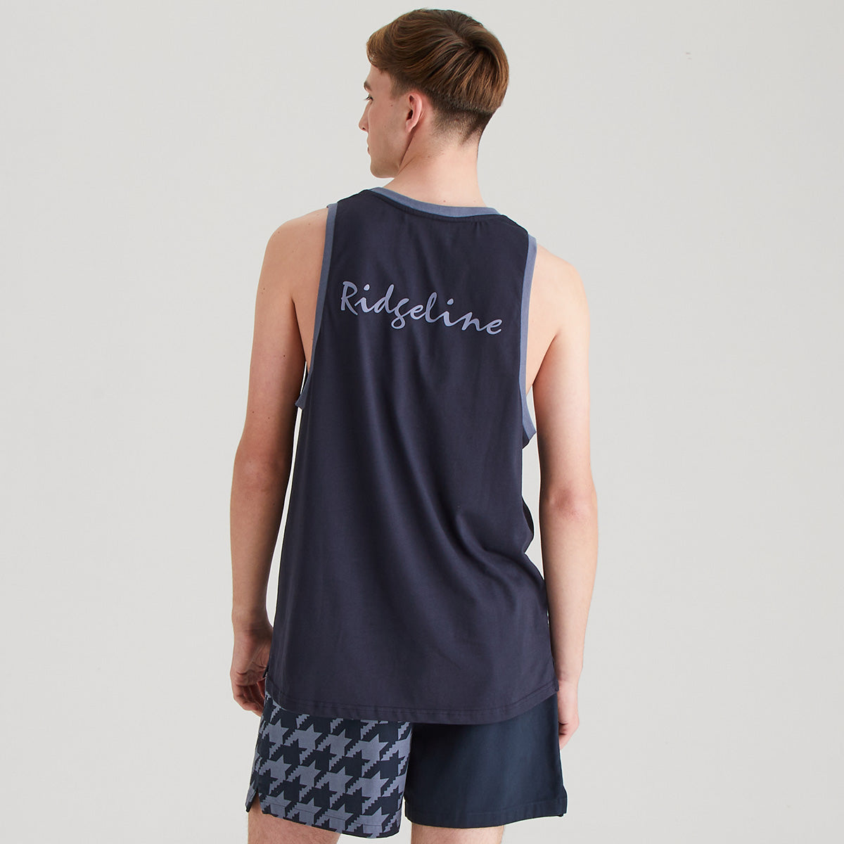 Ridgeline Men's Signature Singlet Top – Navy