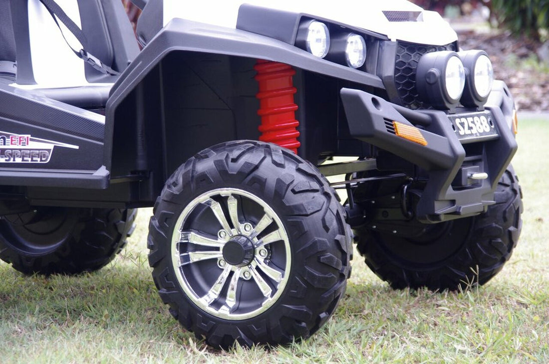 Ranch Wagon 24V Electric Ride On Buggy (White)