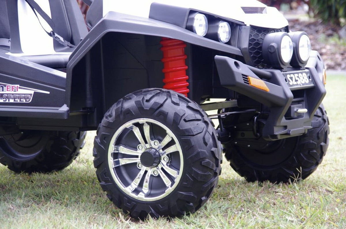 Ranch Wagon 24V Electric Ride On Buggy (White)