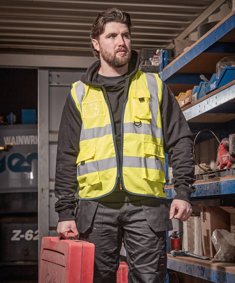 Scruffs High-Visibility Technical Vest (SH093)