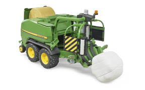 Bruder U02032 John Deere wrapping machine C441R