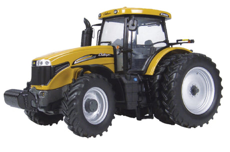 Universal Hobbies UH4145 Challenger MT685D with rear dual wheels